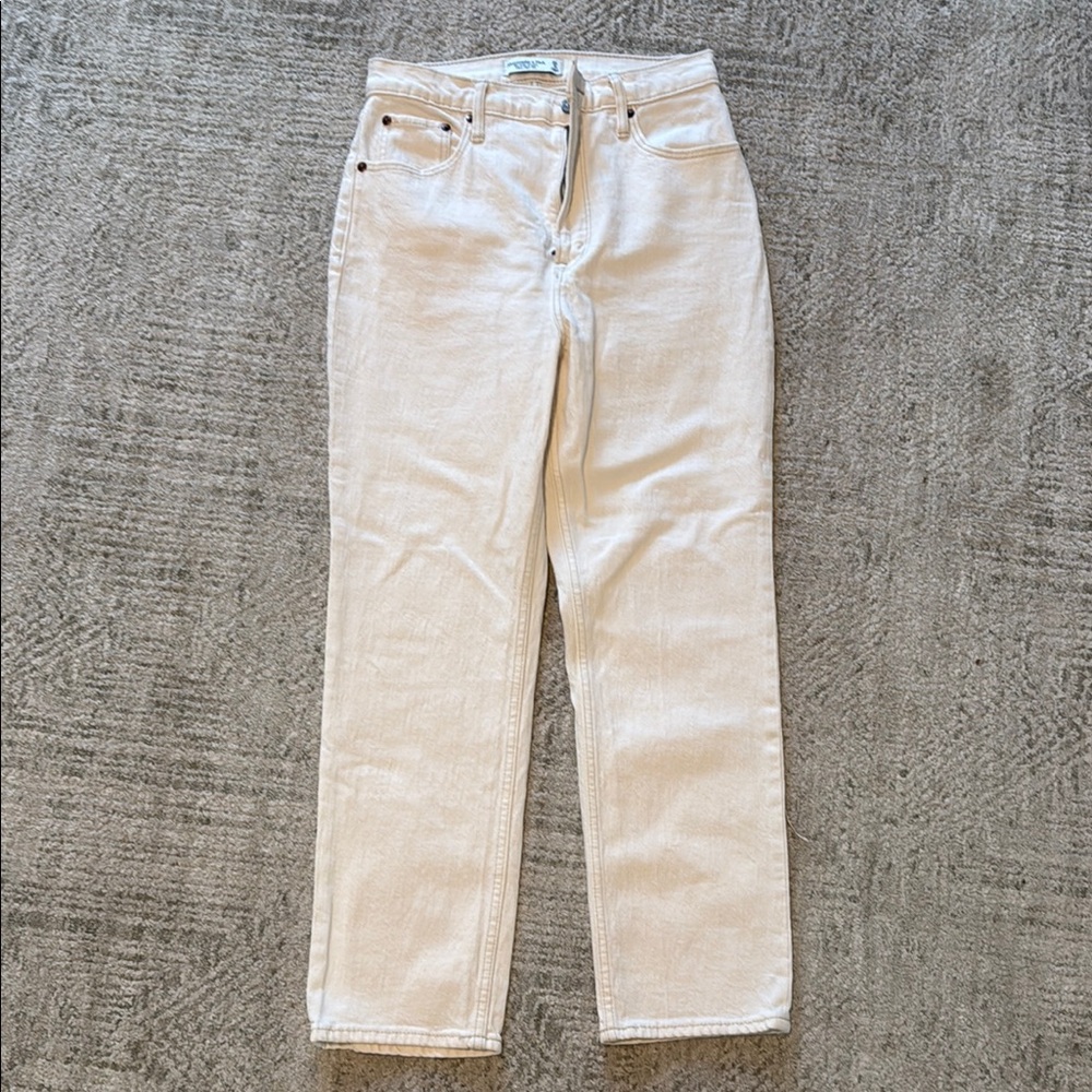 Abercrombie & Fitch Women's Cream Straight Leg Jeans